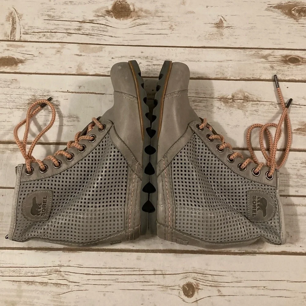 SOREL 1964 PREMIUM WEDGE BOOTIES - WOMEN'S SIZE 10